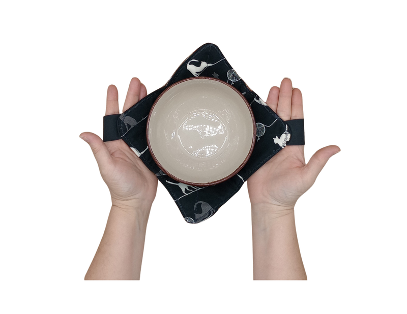 bowl cozies with hand support, shaped to hold soup or pasta bowls while protecting hands from hot or cold foods.