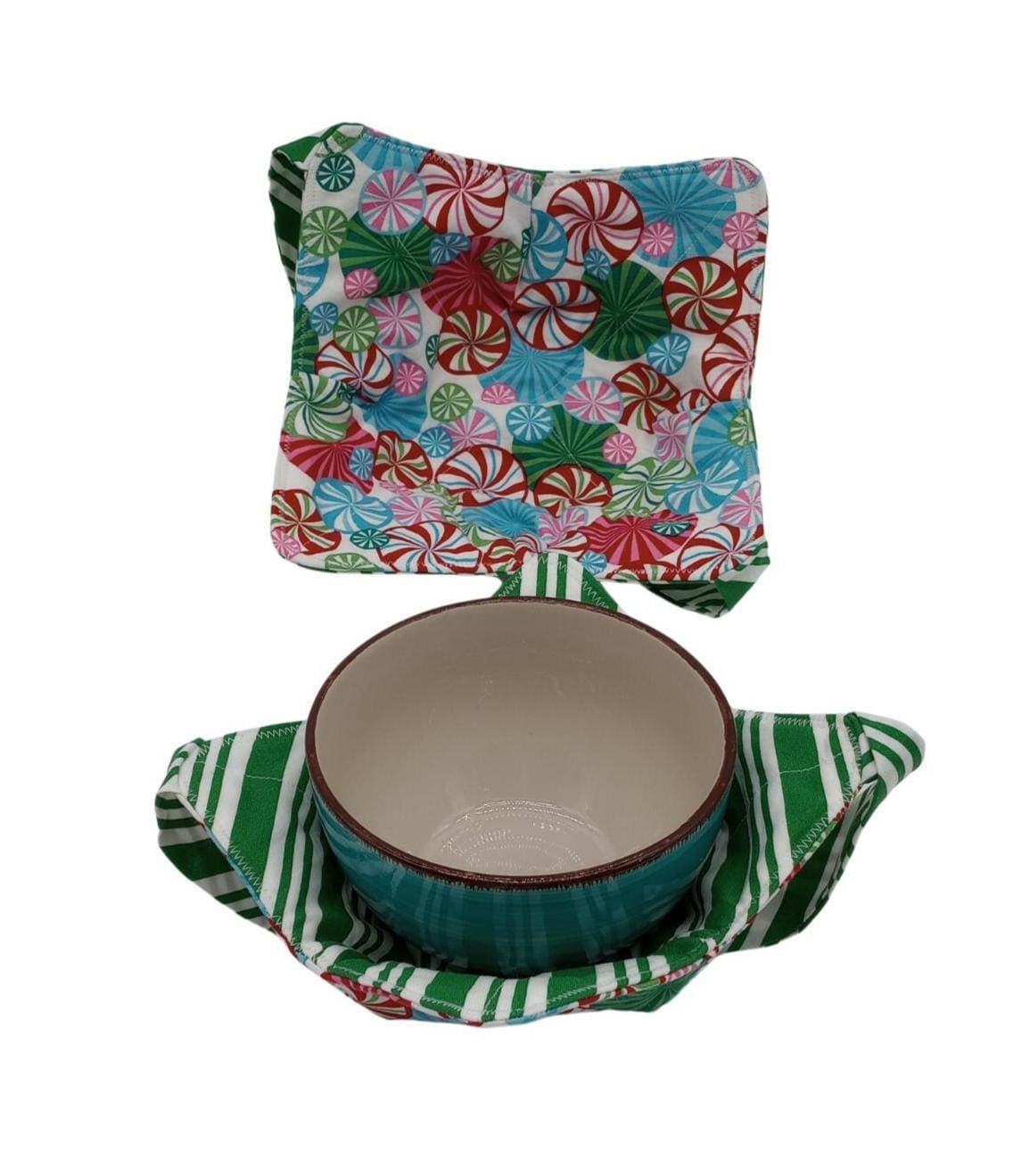 Microwavable Bowl Cozies with Hand Support: Fall and Winter Designed Hot Pads